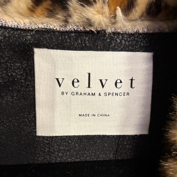 Velvet by Graham & Spencer faux fur cardigan vest S - Picture 4 of 6